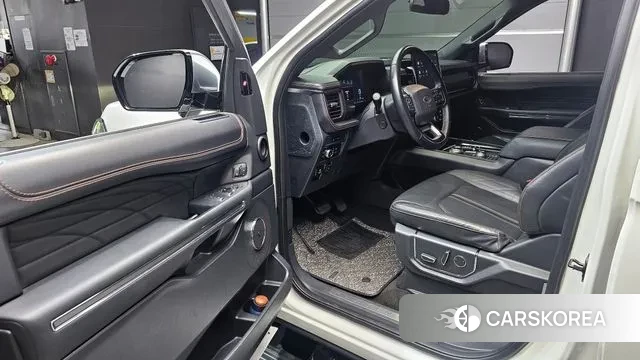 Ford Expeditation id 2930657 из Кореи 20