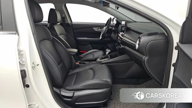 Kia Come New K3 id 3936735 из Кореи 20