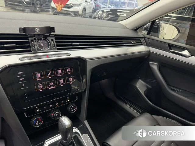 Volkswagen Magotan id 4264633 из Китая 11
