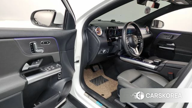 Mercedes-Benz EQA H243 id 4354679 из Кореи 33