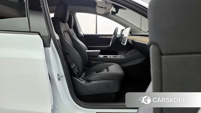 Tesla Model Y id 3322200 из Кореи 20