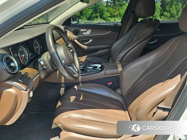 Mercedes-Benz E-Class W213 id 4595428 из Кореи 20