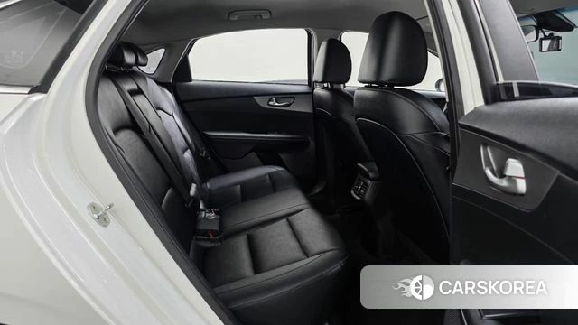 Kia Come New K3 id 4477284 из Кореи 35