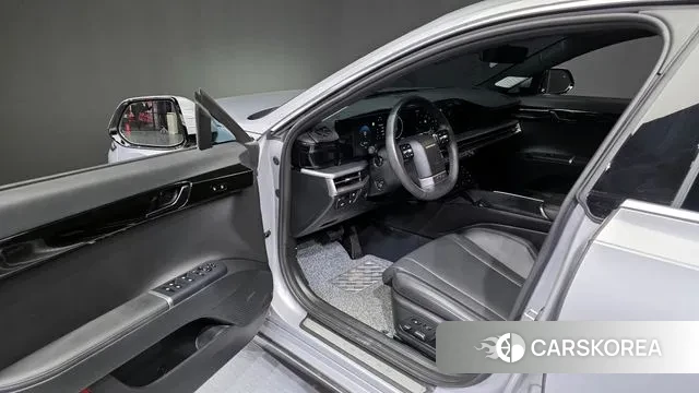 Hyundai Grandeur (GN7) id 3462383 из Кореи 20