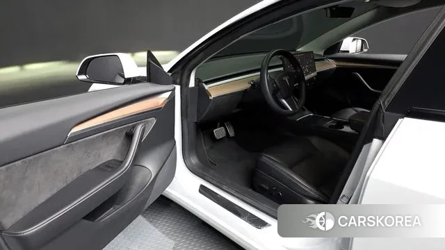 Tesla Model 3 id 3361175 из Кореи 20