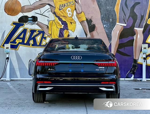 Audi A6L id 3920229 из Китая 10