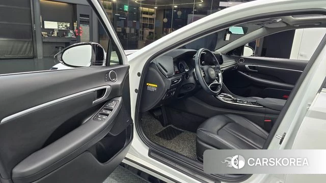 Hyundai Sonata (DN8) id 4435082 из Кореи 32