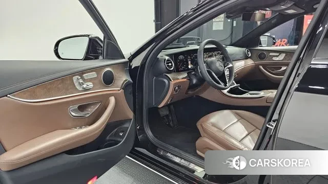 Mercedes-Benz E-Class W213 id 3262485 из Кореи 20
