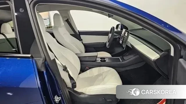 Tesla Model Y id 3600991 из Кореи 20