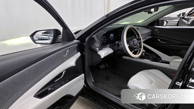 Hyundai Avante Hybrid (CN7) id 3940737 из Кореи 20