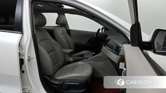 Kia Niro id 2977323 из Кореи 20