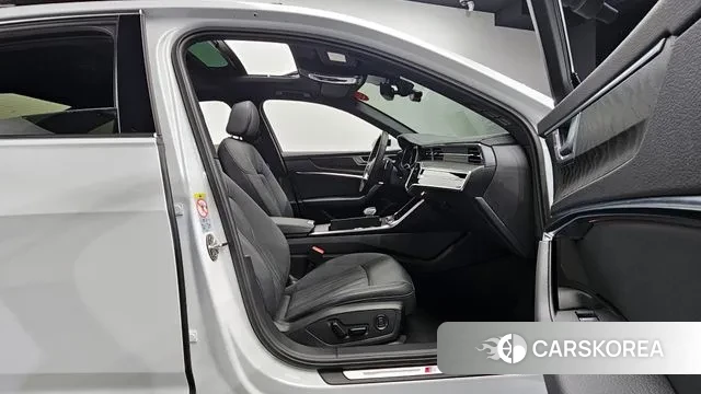 Audi A6 (C8) id 3615580 из Кореи 20