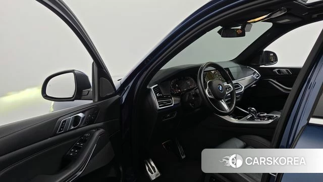BMW X5 (G05) id 4871537 из Кореи 32