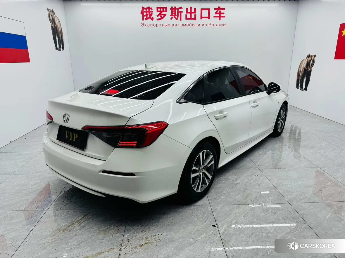 Honda Civic id 4504802 из Китая 12