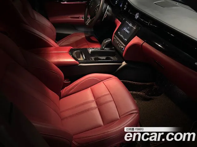 Maserati Quattroporte id 2707782 из Кореи 14