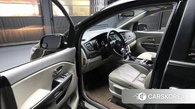 Kia All New Carnival id 4269567 из Кореи 31