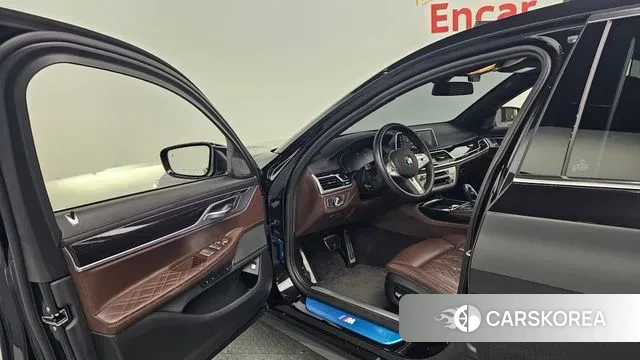 BMW 7 Series (G11) id 3192823 из Кореи 20