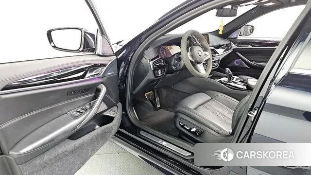 BMW 5 Series (G30) id 2902747 из Кореи 20