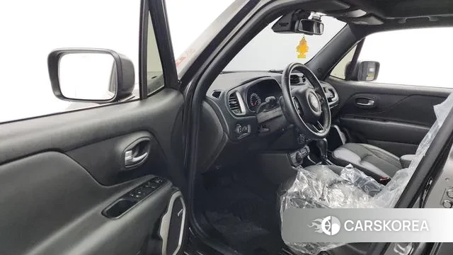 Jeep Renegade id 3043959 из Кореи 20