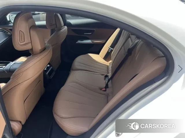 Mercedes-Benz E-Class W214 id 3052670 из Кореи 19