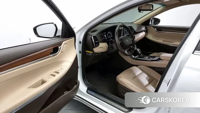 Hyundai Grandeur IG id 3024571 из Кореи 20