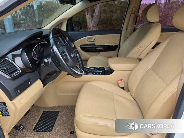 Kia The New Carnival id 3925018 из Кореи 20