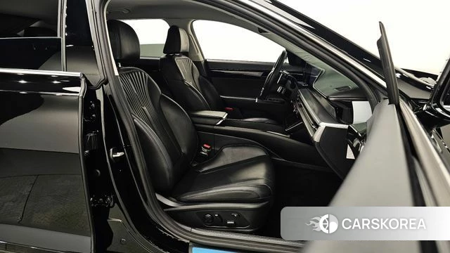 Hyundai Grandeur Hybrid (GN7) id 4898181 из Кореи 40