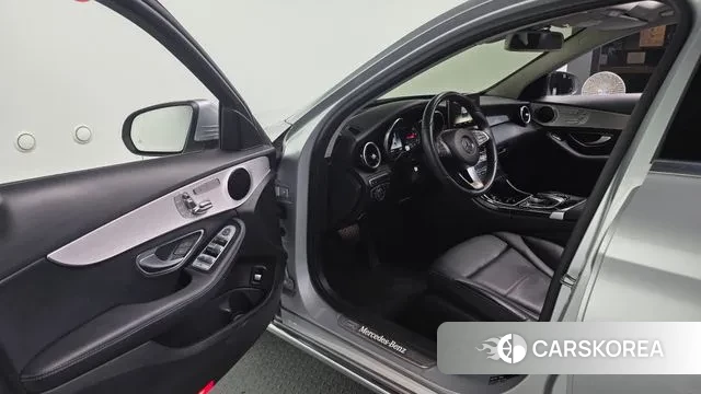 Mercedes-Benz C-Class W205 id 3583531 из Кореи 20
