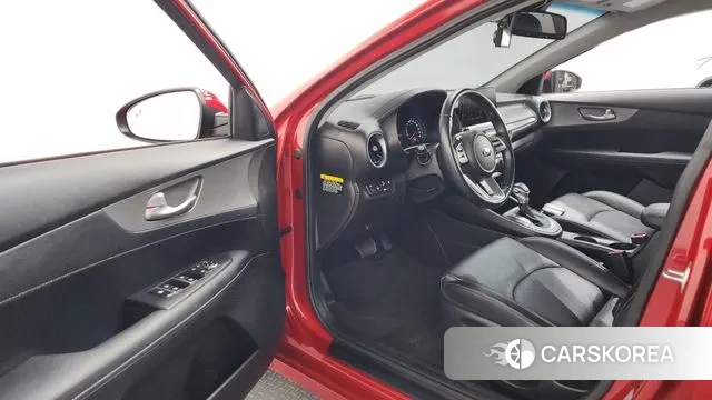 Kia Come New K3 id 3556716 из Кореи 20