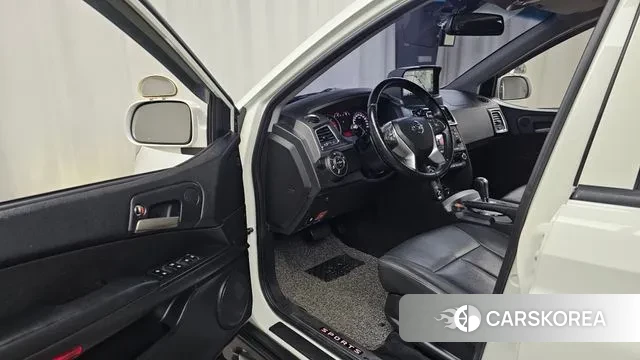 Ssangyong The New Korando Sports id 3077021 из Кореи 20