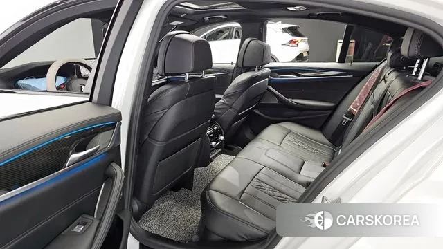 BMW 5 Series (G30) id 3367010 из Кореи 20