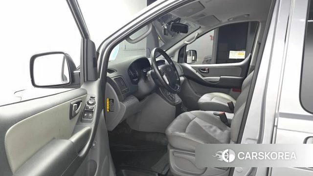 Hyundai The New Grand Starex id 4619899 из Кореи 31
