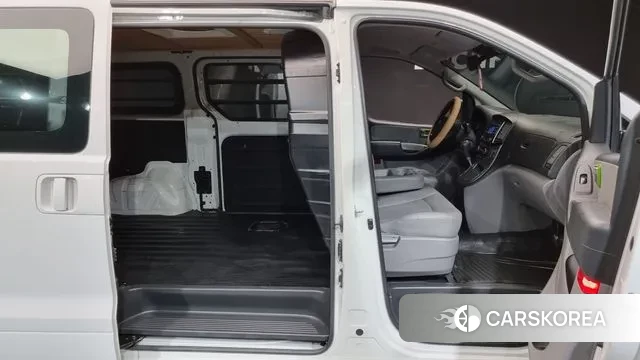 Hyundai The New Grand Starex id 3526521 из Кореи 20