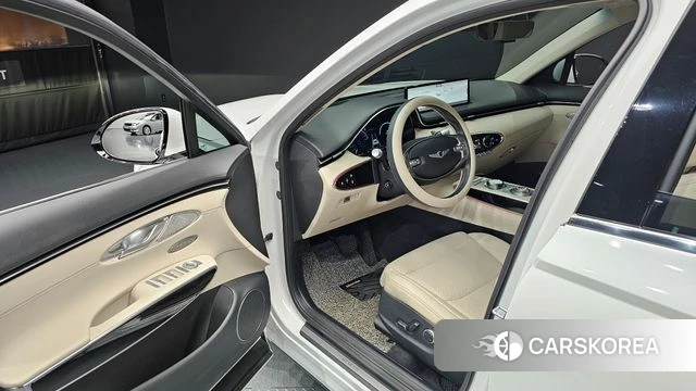 Genesis GV70 id 4443595 из Кореи 31