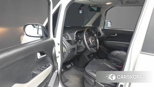 Kia The New Kia Ray id 4687154 из Кореи 34