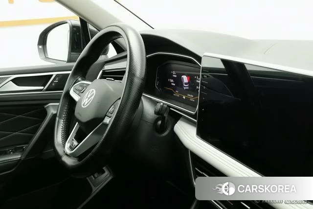 Volkswagen Tiguan L id 4210679 из Китая 24