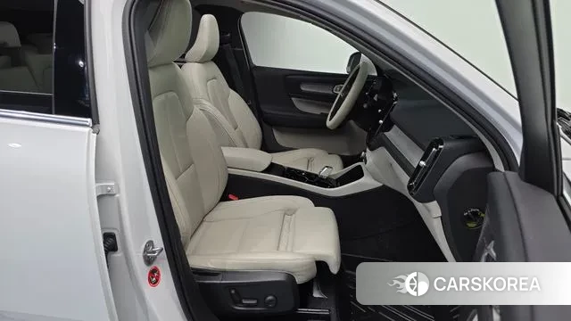 Volvo XC40 id 3472289 из Кореи 20