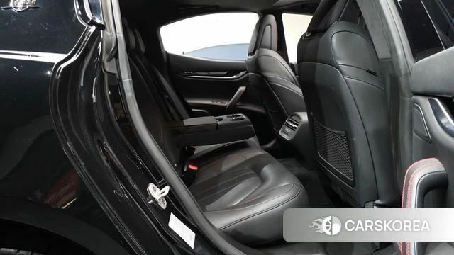 Maserati Ghibli id 3954864 из Кореи 20