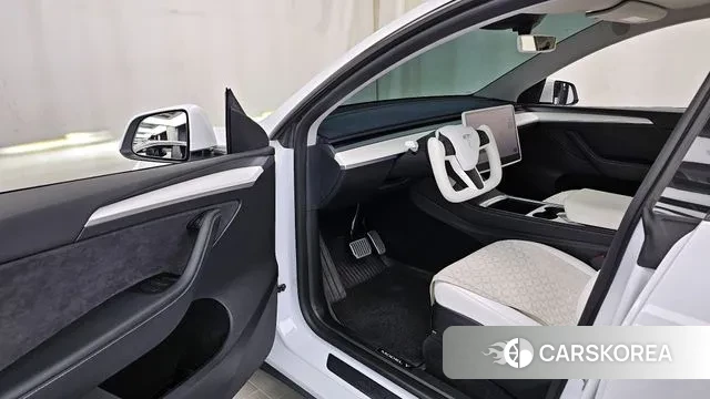 Tesla Model Y id 3359870 из Кореи 20