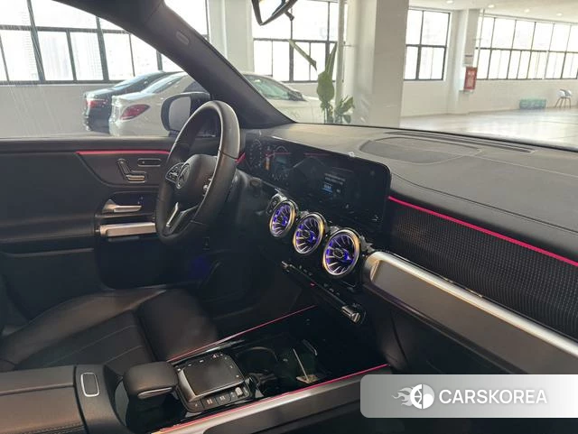 Mercedes-Benz GLB id 4298416 из Китая 23