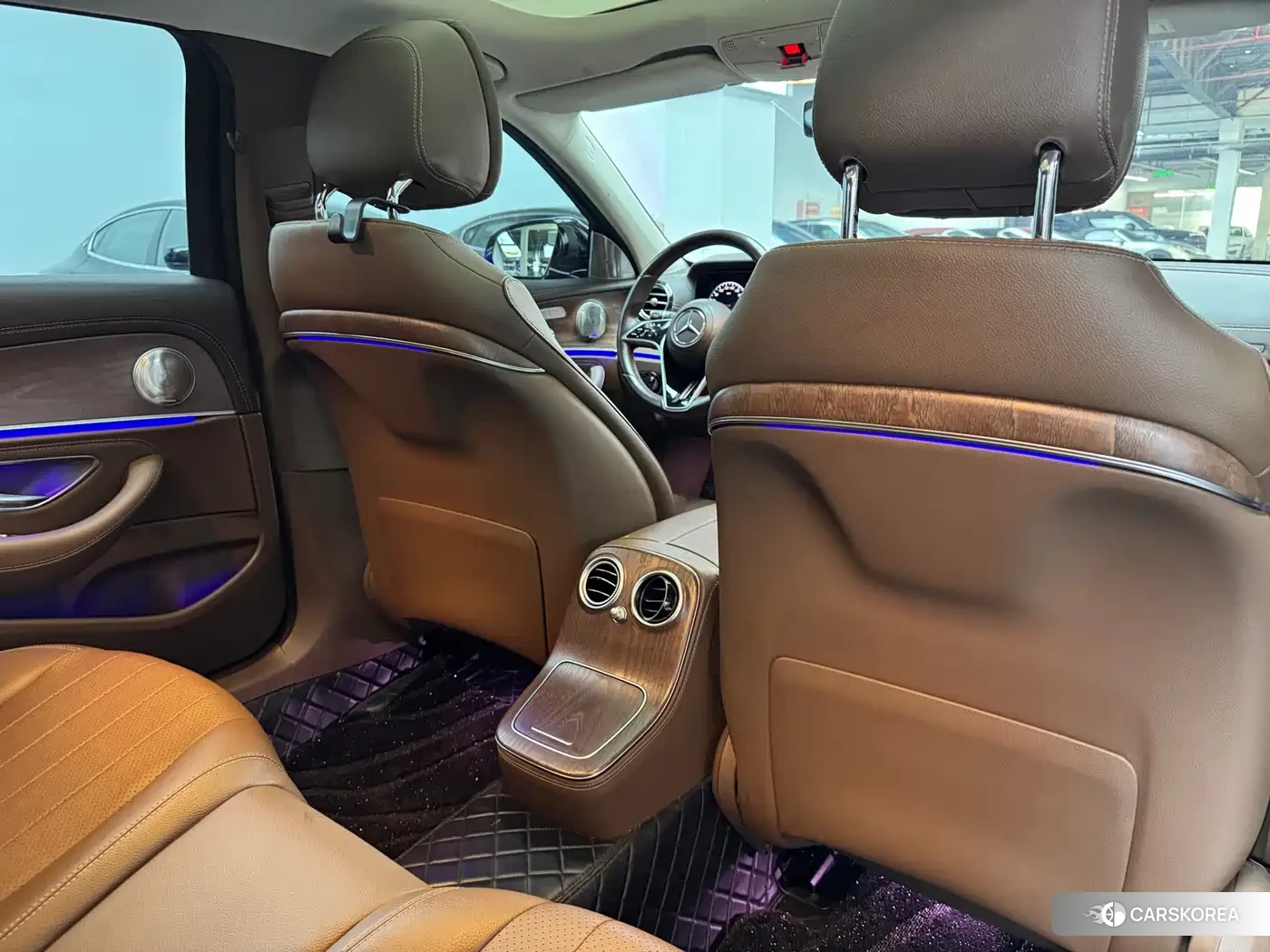 Mercedes-Benz E-Class id 4659835 из Китая 23