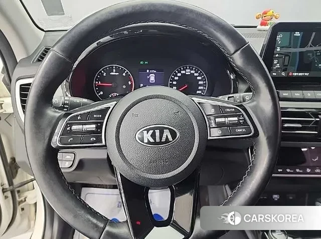 Kia Seltos id 3736304 из Кореи 19
