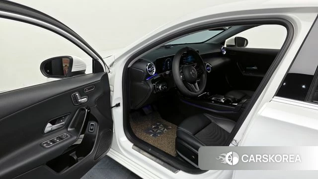 Mercedes-Benz A-Class W177 id 4384206 из Кореи 20