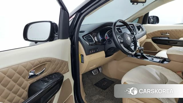 Kia The New Carnival id 4551176 из Кореи 30