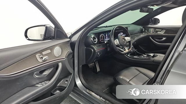 Mercedes-Benz E-Class W213 id 3911536 из Кореи 20