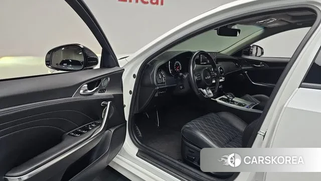 Kia Stinger Meister id 3675773 из Кореи 20