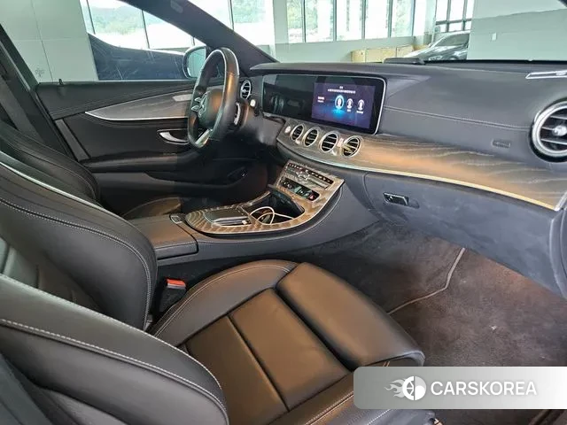 Mercedes-Benz E-Class W213 id 3355909 из Кореи 20