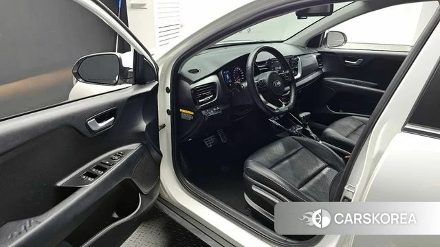 Kia Stonic id 3820225 из Кореи 20