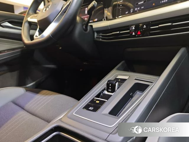 Volkswagen Golf id 4299604 из Китая 32