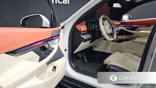 BMW 5 Series (G60) id 3565802 из Кореи 20